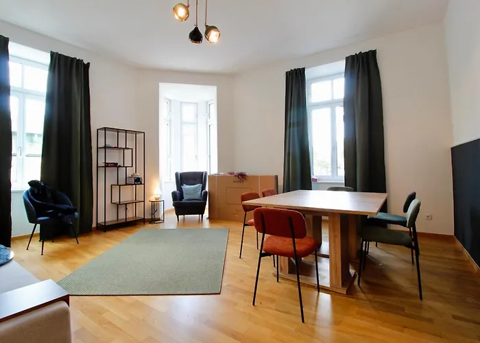 Stylish In Viennas 9th District Apartment