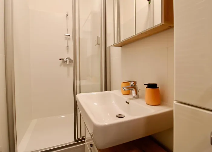 Stylish In Viennas 9th District Apartment Vienna